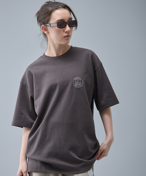 PARIS SAINT-GERMAIN（パリサンジェルマン）の「【Paris Saint-Germain / パリ・サン＝ジェルマン】 JP METALIC LOGO T-SH（Tシャツ/カットソー・メンズ・チャコールグレー/グリーン/ホワイト/ブラック・SMALL/MEDIUM/X-LARGE/LARGE）」の12枚目の写真