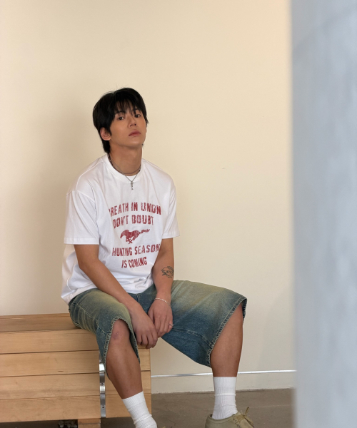AMOU(アモウ)の「Vintage Horse Half T-Shirts White(Tシャツ/カットソー・メンズ・その他・1/2/3)」の4枚目の写真