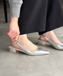 PICCIN（ピッチン）の「ポインテッド3cmバックストラップパンプス（パンプス）」