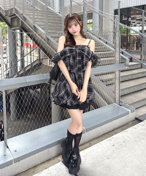 one way(ワンウェイ)の「2wayリボンペプラムワンピース(ワンピース・レディース・ホワイト系その他/ブラック系その他/ブラック/ホワイト系その他2/ブラック系その他2・FREE)」の18枚目の写真