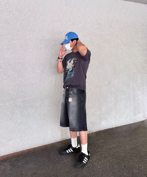 mydeepbluememories(マイディープブルーメモリーズ)の「MIDDLE-AGED RABBIT OVER TEE (CHARCOAL)(Tシャツ/カットソー・レディース・チャコール・1/2)」の7枚目の写真