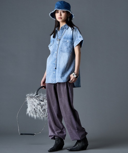 GEVS.(ジェイヴィス)の「ライトオンスデニムフレンチスリーブシャツ<大きいサイズ有>GEVS.(シャツ/ブラウス・レディース・ネイビー系/ブルー系・M/L/LL/3L/4L/5L)」の17枚目の写真