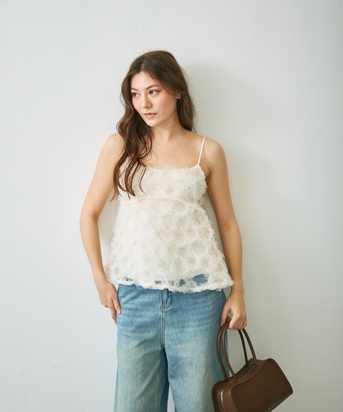 Lunea(ルネア)の「フラワーチュールペプラムキャミソール / flower tulle peplum camisole(キャミソール・レディース・アイボリー/ピンク・FREE)」の19枚目の写真