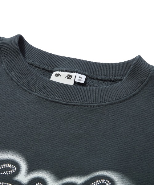 X-girl(エックスガール)の「RHINESTONE AND SPRAY LOGO CREWNECK SWEATSHIRT(スウェット・レディース・チャコール/オリーブ・M/S)」の7枚目の写真