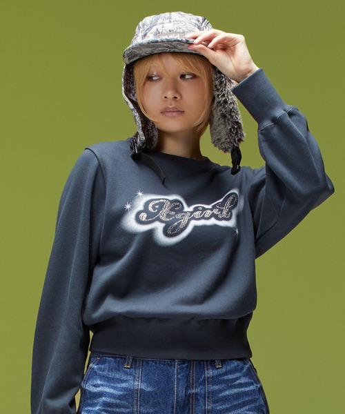 X-girl(エックスガール)の「RHINESTONE AND SPRAY LOGO CREWNECK SWEATSHIRT(スウェット・レディース・チャコール/オリーブ・M/S)」の3枚目の写真