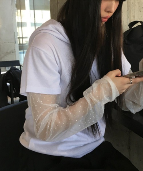 HALEY PESCA(ヘーリーペスカ)の「HALEY PESCA/フェイクレイヤードシアーTシャツ(Tシャツ/カットソー・レディース・ホワイト/グレー・FREE)」の6枚目の写真