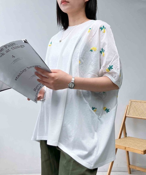 AS KNOW AS plus(アズノゥアズプラス)の「〇切り替え袖刺繍ビッグサイズプルオーバー(Tシャツ/カットソー・レディース・ネイビー/オフホワイト/チャコールグレー・FREE)」の8枚目の写真