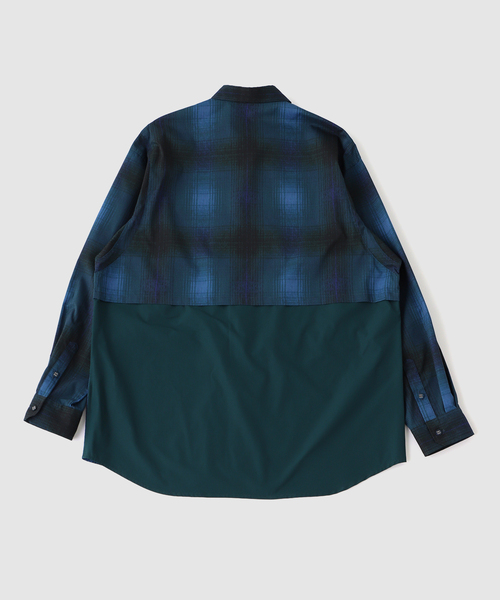 WHITE MOUNTAINEERING(ホワイトマウンテニアリング)の「White Mountaineering OMBRE CHECK MID GUSSET SLEEVE SHIRT(シャツ/ブラウス・メンズ・ネイビー・3/2)」の2枚目の写真