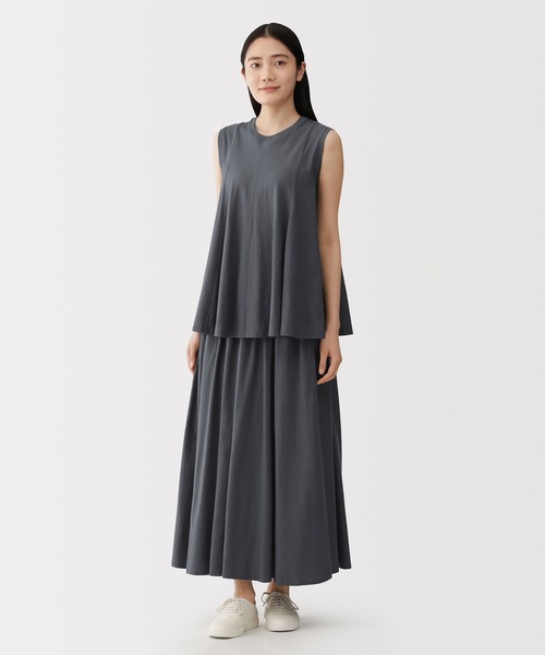 無印良品(ムジルシリョウヒン)の「婦人 強撚天竺編みスリーブレスプルオーバー(チュニック・レディース・ホワイト/ブラック/ライトピンク/ブルー系・S/M/L/XL)」の16枚目の写真