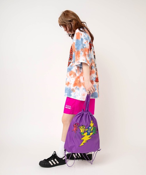 RNA(アールエヌエー)の「M2706 ダンシングゴブリンタイダイBIG T(Tシャツ/カットソー・レディース・ブルー/イエロー/グリーン・MEDIUM)」の21枚目の写真