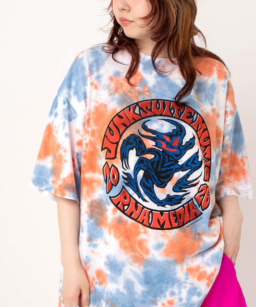 RNA(アールエヌエー)の「M2706 ダンシングゴブリンタイダイBIG T(Tシャツ/カットソー・レディース・ブルー/イエロー/グリーン・MEDIUM)」の7枚目の写真