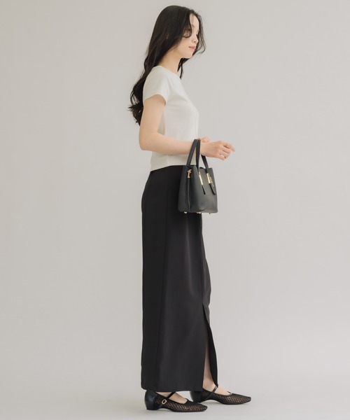 NEUNA(ヌナ)の「【夏に嬉しいサラッと素材】フロントスリットロングスカート(スカート・レディース・ブラック/ベージュ/アイボリー・FREE)」の16枚目の写真