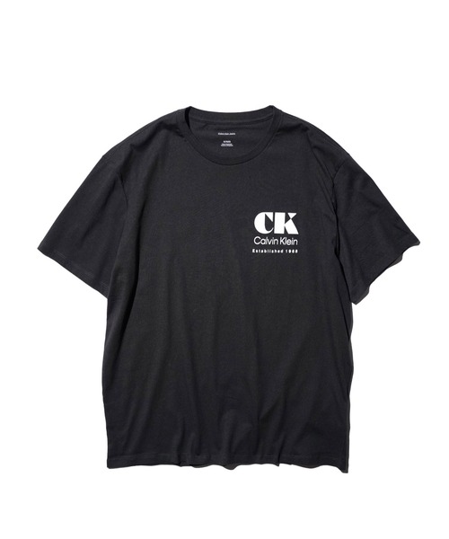 Calvin Klein(カルバン・クライン)の「CALVIN KLEIN カルバンクライン / PRINTED LOGO TEE(Tシャツ/カットソー・メンズ・ブラック系2/その他1/ブラック系1/その他2/ブラック/ブラック系3・SMALL/MEDIUM/LARGE/X-LARGE)」の5枚目の写真