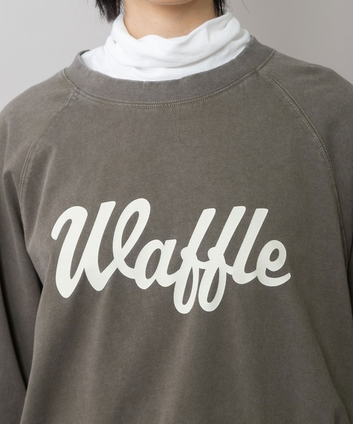 Munich（ミューニック）の「コットンジャージ「waffle」ロゴプリント ドルマンスリーブスウェット（Tシャツ/カットソー・レディース・カーキ/ベージュ/ブラック・FREE）」の11枚目の写真