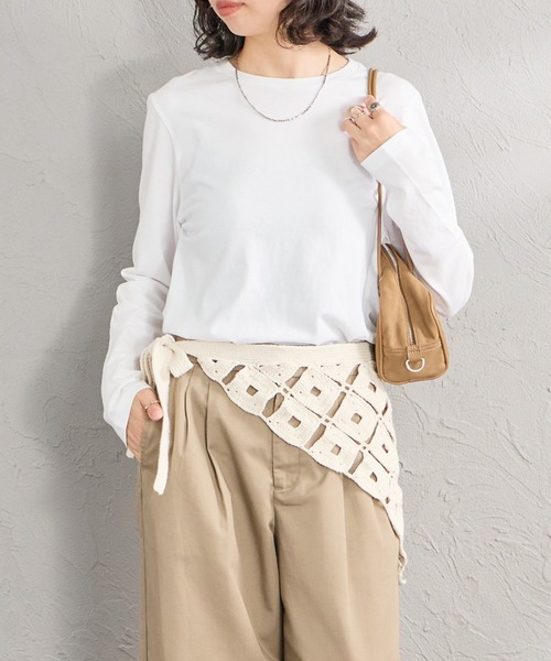 HANES（ヘインズ）の「【WEB限定】[HANES/ヘインズ] 2P FOR HER ジャパンフィットロングスリーブパックTシャツ（Tシャツ/カットソー・レディース・ホワイト・M/L）」の4枚目の写真