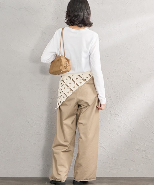 HANES（ヘインズ）の「【WEB限定】[HANES/ヘインズ] 2P FOR HER ジャパンフィットロングスリーブパックTシャツ（Tシャツ/カットソー・レディース・ホワイト・M/L）」の7枚目の写真