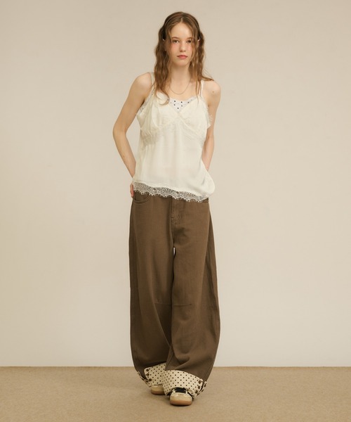 hazyl(ヘイジル)の「cross lace camisole / クロスレースキャミソール(キャミソール・レディース・ブラウン系その他/クリーム・フリー)」の10枚目の写真