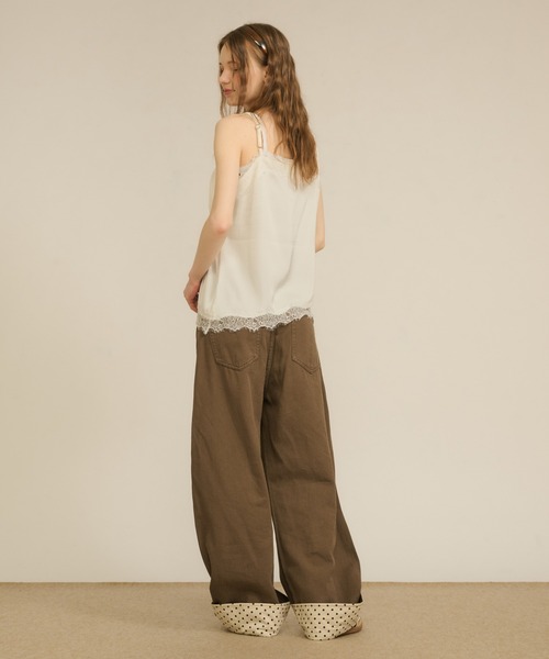 hazyl(ヘイジル)の「cross lace camisole / クロスレースキャミソール(キャミソール・レディース・ブラウン系その他/クリーム・フリー)」の12枚目の写真