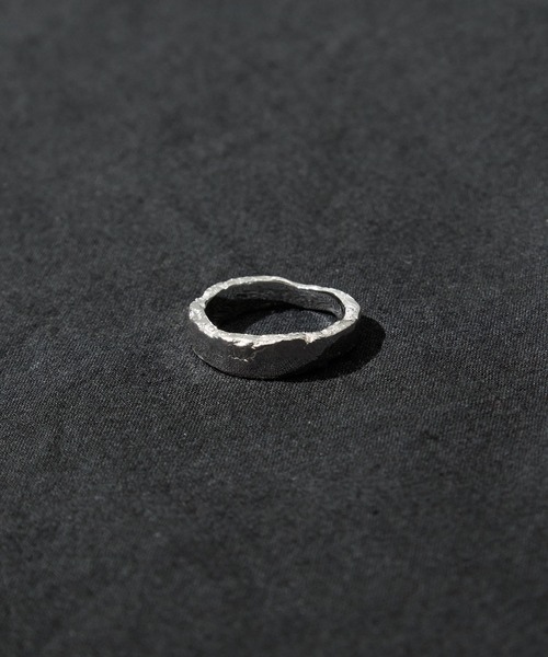 gifthand(ギフトハンド)の「【gifthand/ギフトハンド】Sv crack s ring(リング・メンズ・シルバー・17号/19号)」の1枚目の写真