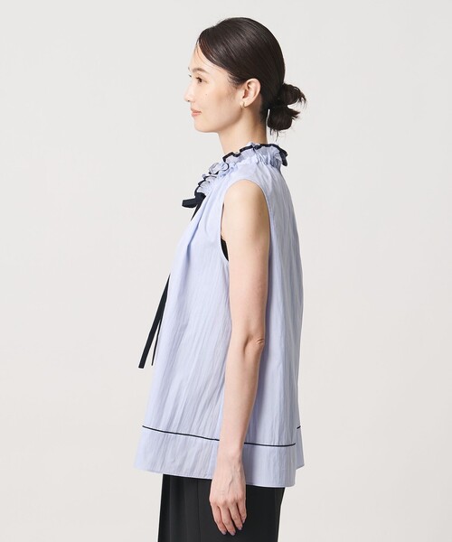 UNITED ARROWS（ユナイテッドアローズ）の「スタンド フリル ノースリーブ ブラウス ‐ウォッシャブル‐（シャツ/ブラウス・レディース・ホワイト/ライトブルー/ネイビー・FREE）」の14枚目の写真