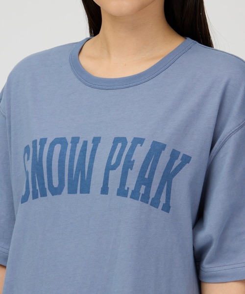 Snow Peak(スノーピーク)の「Snow Peak / Varsity Print Dress プリントTシャツワンピース(ワンピース・レディース・ライトブルー/チャコール/グレイッシュベージュ・3/1/2)」の8枚目の写真
