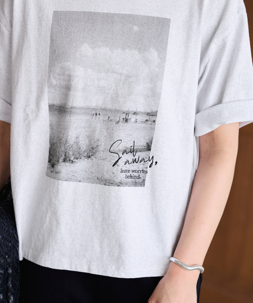 FRAMeWORK(フレームワーク)の「≪追加≫PHOTO T-SHIRT 3(Tシャツ/カットソー・レディース・ホワイト/ライトグレー・FREE)」の10枚目の写真