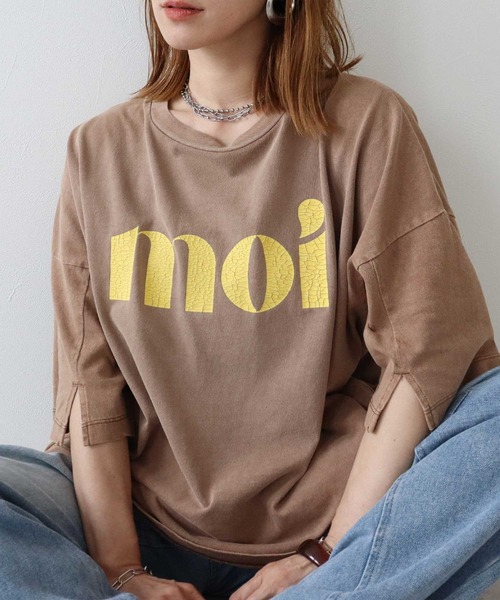 zena(ジェナ)の「moiヴィンテージロゴビッグTee(Tシャツ/カットソー・レディース・ブラウン/ブルー/アイボリー/チャコールグレー・FREE)」の2枚目の写真