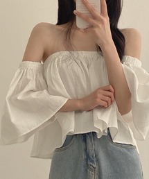 オフショルダー半袖ブラウス