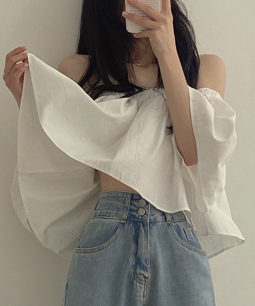 FAVORITO（ファヴォリート）の「オフショルダー半袖ブラウス（その他トップス・レディース・ホワイト/ブラック・F）」の10枚目の写真