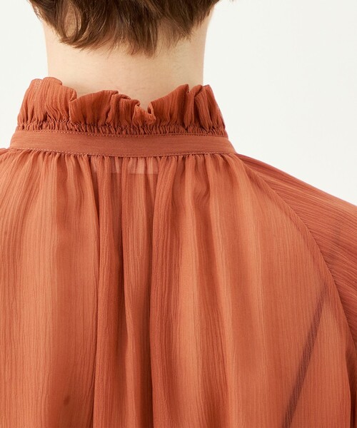 BALLSEY(ボールジィ)の「Michelle フリルネックブラウス(シャツ/ブラウス・レディース・ピンク/ダークブラウン・36)」の8枚目の写真