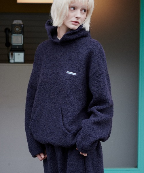 GREEN BUTTER(グリーンバター)の「TEDDY WOOL HOODIE(パーカー・レディース・ブラウン/ブルー/ベージュ・FREE)」の19枚目の写真