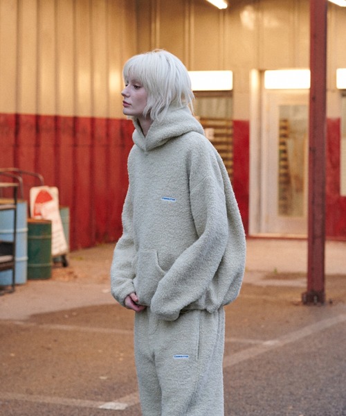 GREEN BUTTER(グリーンバター)の「TEDDY WOOL HOODIE(パーカー・レディース・ブラウン/ブルー/ベージュ・FREE)」の10枚目の写真