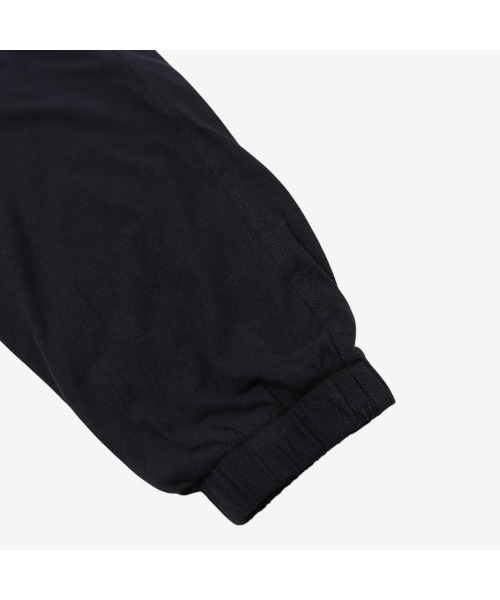 Reebok(リーボック)の「ニット トラックトップ(ジャージ・メンズ・ブラック・LARGE/MEDIUM/SMALL/X-LARGE)」の12枚目の写真