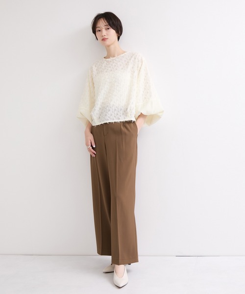 le cercle ADAM ET ROPE'(ルセルクルアダムエロペ)の「センタープレスストレートパンツ(スラックス・レディース・ブラック/ブラウン・S/M)」の8枚目の写真