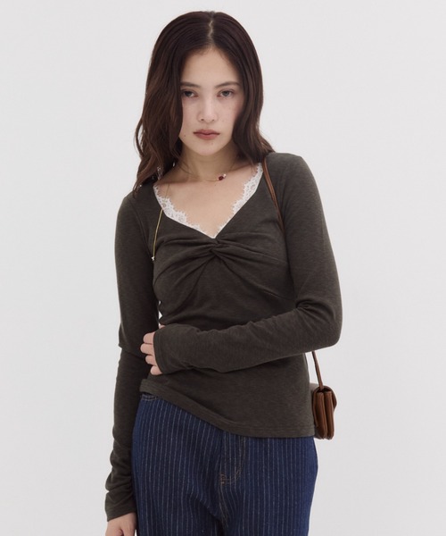 FUULLY STUDIO(フーリィーステューディオ)の「フロントツイストトップス(Tシャツ/カットソー・レディース・ライトグレー/チャコールグレー・FREE)」の18枚目の写真
