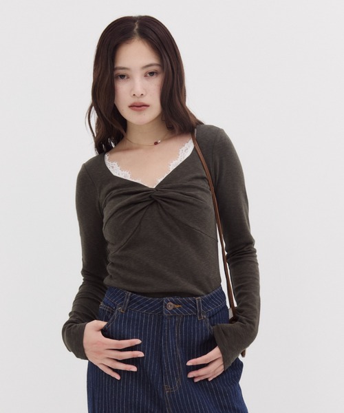 FUULLY STUDIO(フーリィーステューディオ)の「フロントツイストトップス(Tシャツ/カットソー・レディース・ライトグレー/チャコールグレー・FREE)」の17枚目の写真