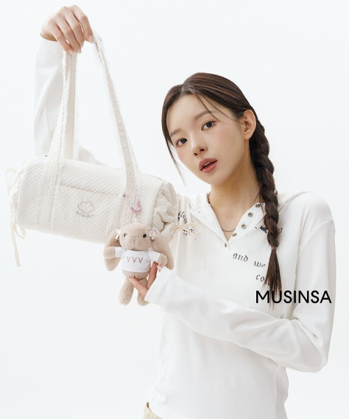 MYSHELL（マイシェル）の「ウィンディレースミニダッフルショルダーバッグ_10211SH（ショルダーバッグ・レディース・ブラック/アイボリー・FREE）」の8枚目の写真