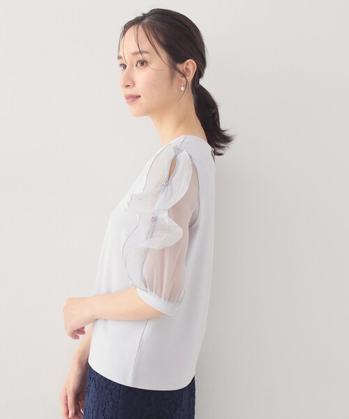 index(インデックス)の「【接触冷感/UVケア】オーガンフリルスリットトップス《洗濯機OK》(Tシャツ/カットソー・レディース・サンドベージュ/ホワイト系9/ネイビー/サックスブルー・36/38/40/42)」の22枚目の写真
