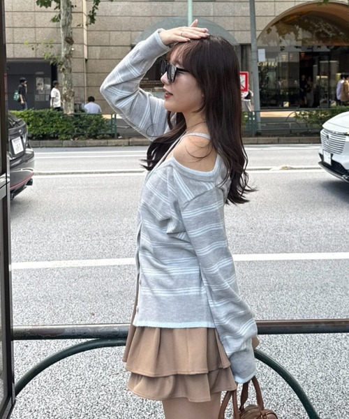 Another Branch olive des olive(アナザーブランチオリーブデオリーブ)の「ボーダーオフショルカーディガン(カーディガン/ボレロ・レディース・ブラック/ブラウン/グレー・FREE)」の5枚目の写真