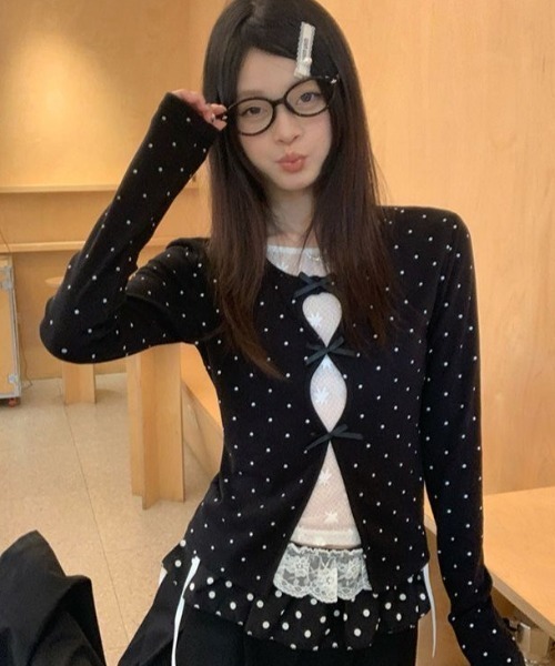 SHERU(シェル)の「リボンカットデザインショート丈ロングスリーブトップスc(Tシャツ/カットソー・レディース・ブラック/ブラック系その他・M)」の12枚目の写真