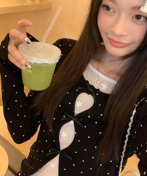SHERU(シェル)の「リボンカットデザインショート丈ロングスリーブトップスc(Tシャツ/カットソー・レディース・ブラック/ブラック系その他・M)」の14枚目の写真
