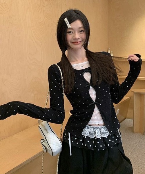 SHERU(シェル)の「リボンカットデザインショート丈ロングスリーブトップスc(Tシャツ/カットソー・レディース・ブラック/ブラック系その他・M)」の18枚目の写真