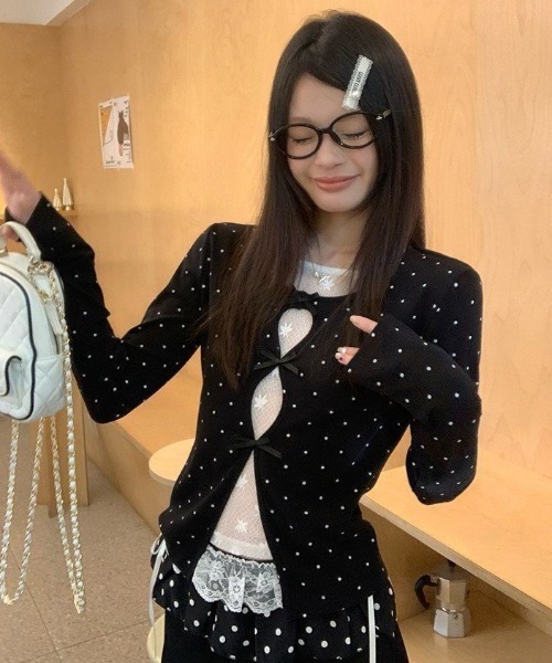 SHERU(シェル)の「リボンカットデザインショート丈ロングスリーブトップスc(Tシャツ/カットソー・レディース・ブラック/ブラック系その他・M)」の19枚目の写真