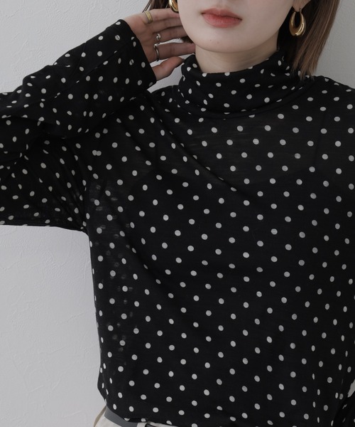 FUNALIVE(ファンアライブ)の「mark and plus ドットタートルネックカットソー 長袖(Tシャツ/カットソー・レディース・ネイビー・M)」の5枚目の写真