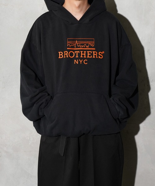 68&brothers(シックスティエイトアンドブラザーズ)の「68&BROTHERS / HE LOGO PULLOVER SWEAT HOODIE(パーカー・メンズ・ブラック/ダークブラウン/キャメル・MEDIUM/LARGE/X-LARGE)」の5枚目の写真