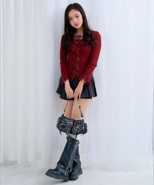 Diable baiser(ディアブルベーゼ)の「スタッズジップデザインショルダーミニバッグ(ショルダーバッグ・レディース・ブラック・FREE)」の9枚目の写真