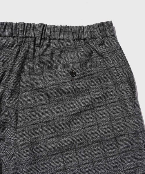 ADAM ET ROPE'(アダムエロペ)の「クラシックパターン ウーステテッド ストレートスラックス(スラックス・メンズ・ネイビー/チャコールグレー・M/L)」の10枚目の写真