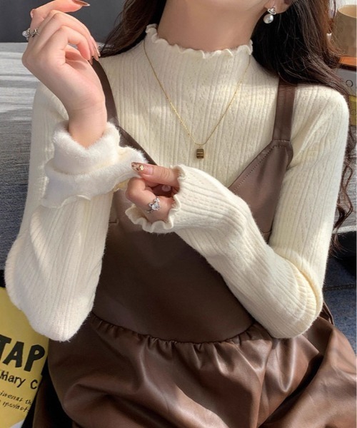 kirakiraShop（キラキラショップ）の「裏起毛 メロウ ハイネック ニット トップス（ニット/セーター・レディース・ベージュ/ブラック/ブルー/オフホワイト・FREE）」の5枚目の写真
