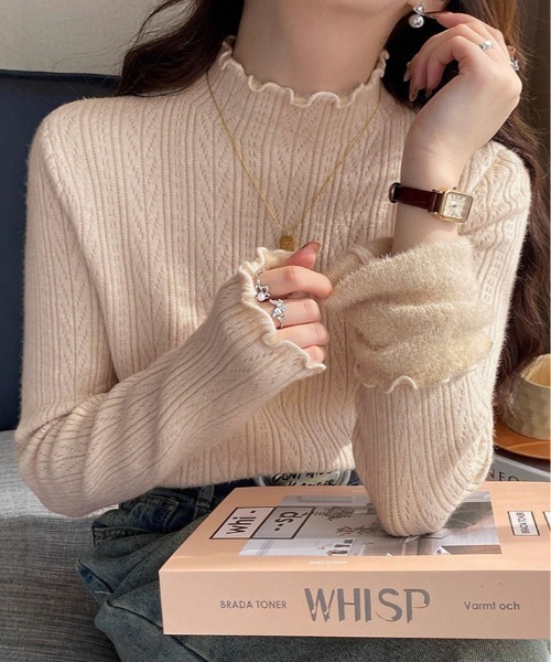 kirakiraShop（キラキラショップ）の「裏起毛 メロウ ハイネック ニット トップス（ニット/セーター・レディース・ベージュ/ブラック/ブルー/オフホワイト・FREE）」の7枚目の写真