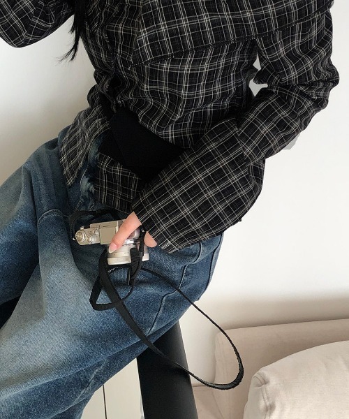 owen(オーウェン)の「オフショルダー チェック柄シャツ(シャツ/ブラウス・レディース・ブラック・FREE)」の19枚目の写真